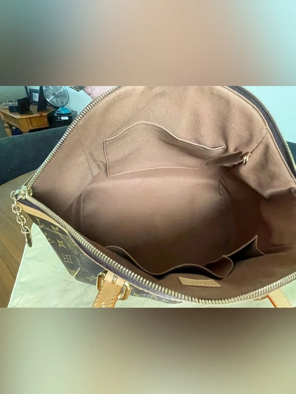Louis Vuitton Monogram Tivoli Satchel Top Handle